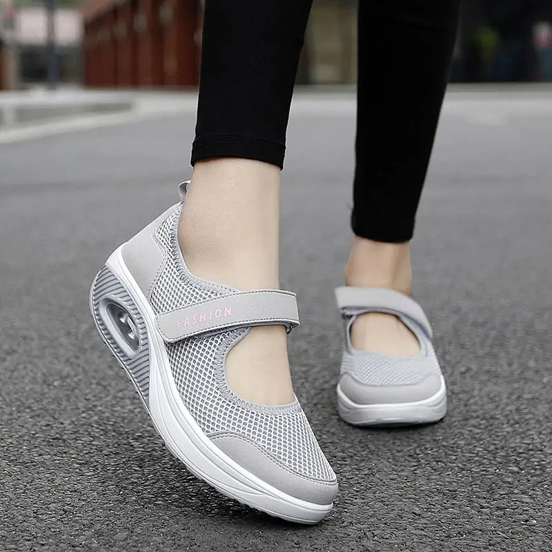 wedge sole Mesh sneakers for women 2022 hit sneakers sport woman running shoes for women 2022 Sports woman casual ulcanizes
wedge sole Mesh sneakers for women 2022 hit sneakers sport woman running shoes for women 2022 Sports woman casual ulcanizes