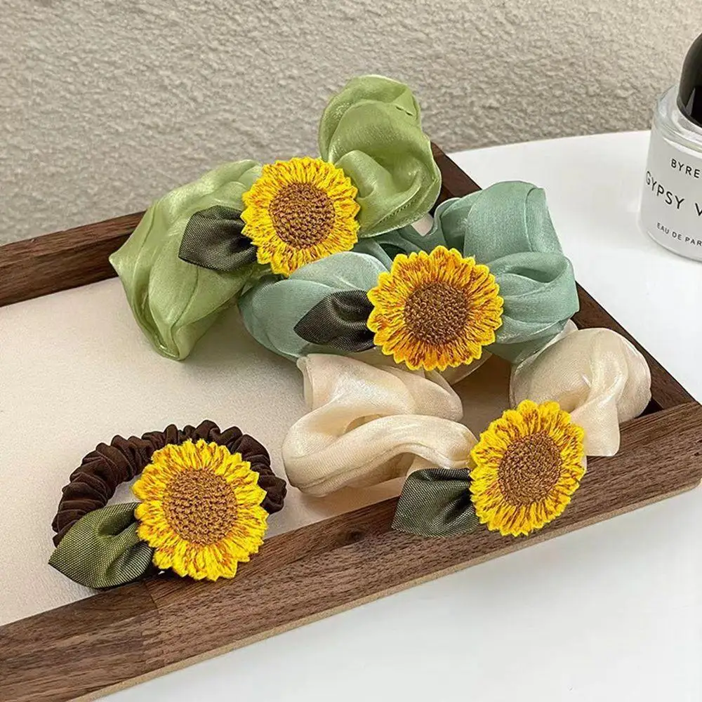Small fresh sunflower scrunchies hair rope female ponytail head rope summer new flowers cute sweet large intestine hair ring
Small fresh sunflower scrunchies hair rope female ponytail head rope summer new flowers cute sweet large intestine hair ring