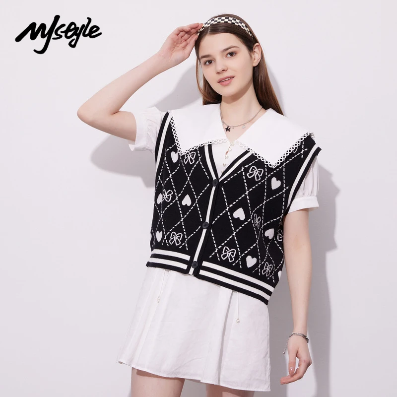 MJstyle 2022 Spring Heart Print Diamond Striped Knit Vest Cardigan Fashion Knitwear Japanese Style 522190045
MJstyle 2022 Spring Heart Print Diamond Striped Knit Vest Cardigan Fashion Knitwear Japanese Style 522190045