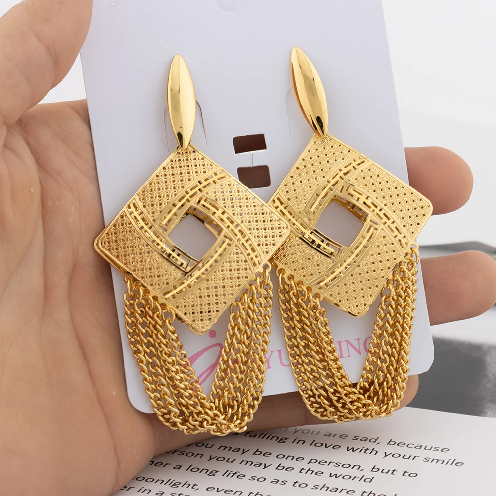 

Gold Color Tassels Earring for Women Dubai Luxury Pendant Geometry Earrings Banquet Wedding Party Jewelry Accessories Gifts
