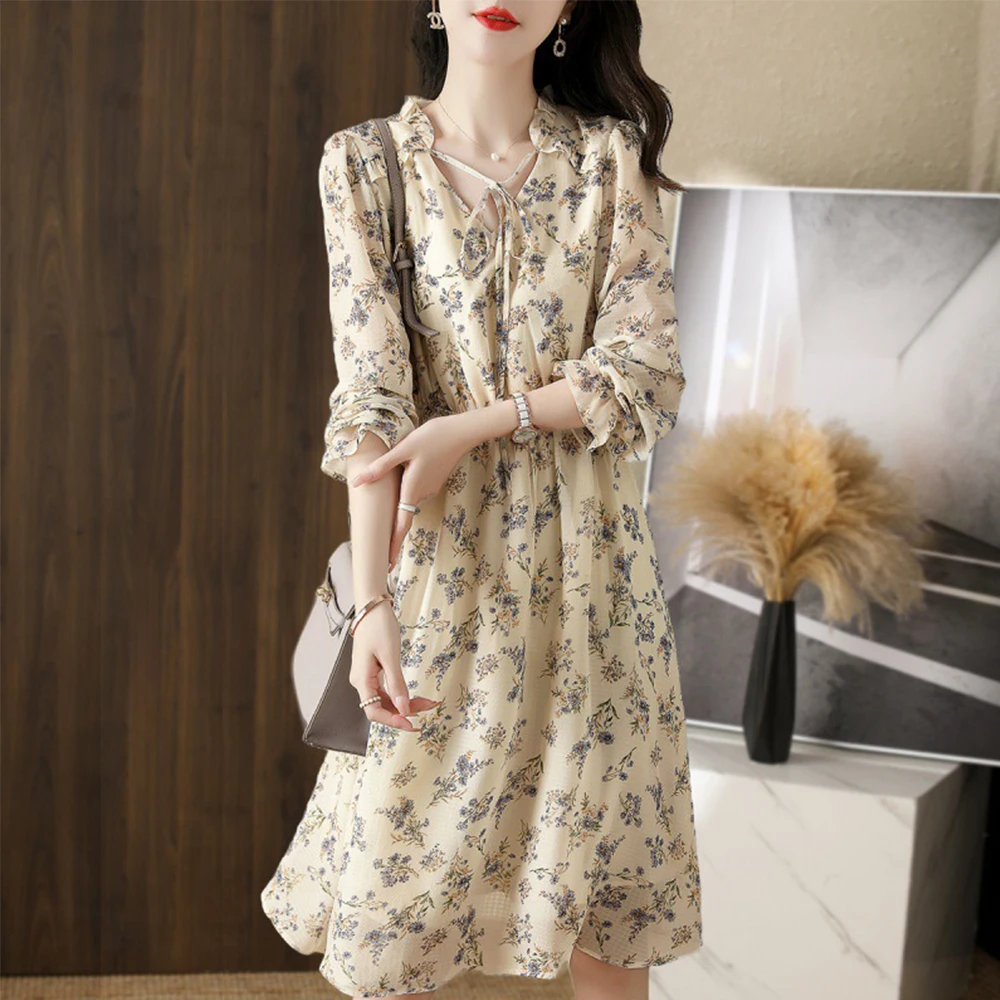 Fresh Elegant Chic Lady Dress Fashion Casual Long Sleeve V-neck Floral Patchwork Slim Pullover Leisure Women Dress For Summer
Fresh Elegant Chic Lady Dress Fashion Casual Long Sleeve V-neck Floral Patchwork Slim Pullover Leisure Women Dress For Summer