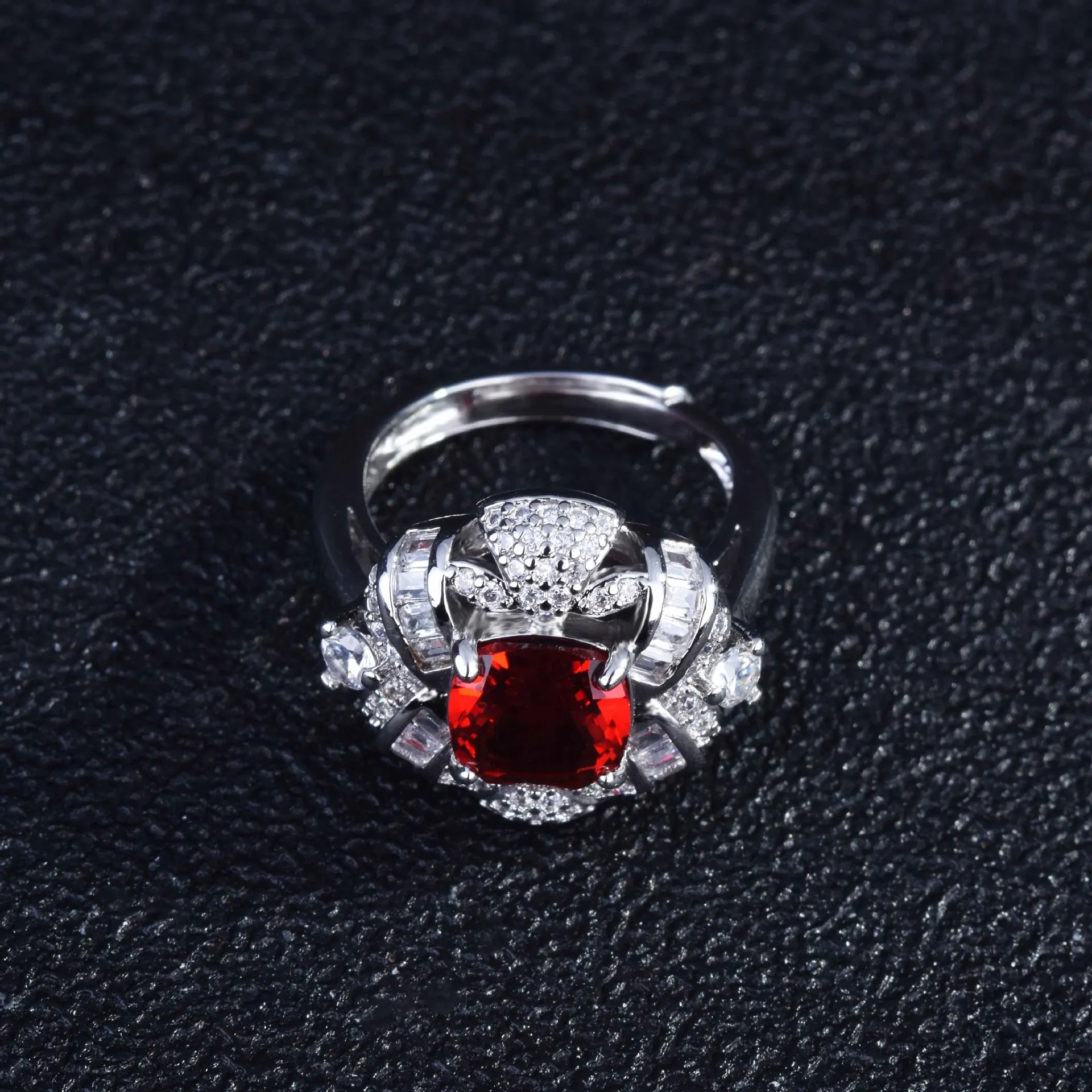 Real 925 Sterling Silver Red Ruby Ring for Women Anillos De Natural Ruby Gemstone Anel Silver 925 Jewelry Open Ring Females
Real 925 Sterling Silver Red Ruby Ring for Women Anillos De Natural Ruby Gemstone Anel Silver 925 Jewelry Open Ring Females
