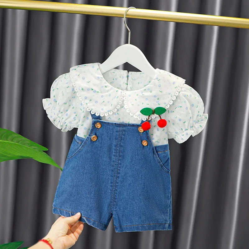 Baby Girl Clothing Set Summer Short Puff Sleeves Lapel Shirt And Suspenders Suspender Pants 2pc Outfits Children Clothes Suits
Baby Girl Clothing Set Summer Short Puff Sleeves Lapel Shirt And Suspenders Suspender Pants 2pc Outfits Children Clothes Suits