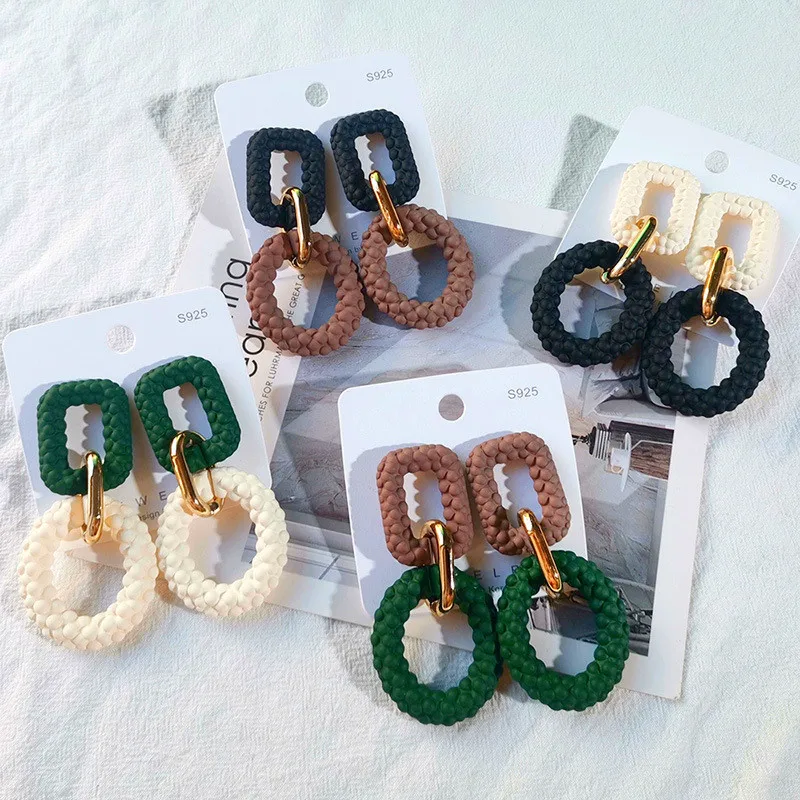 Trendy Korean Dot Acrylic Chain Drop Earrings for Women Vintage Geometric Wave Round Square Long Dangle Earrings Jewelry Gifts
Trendy Korean Dot Acrylic Chain Drop Earrings for Women Vintage Geometric Wave Round Square Long Dangle Earrings Jewelry Gifts