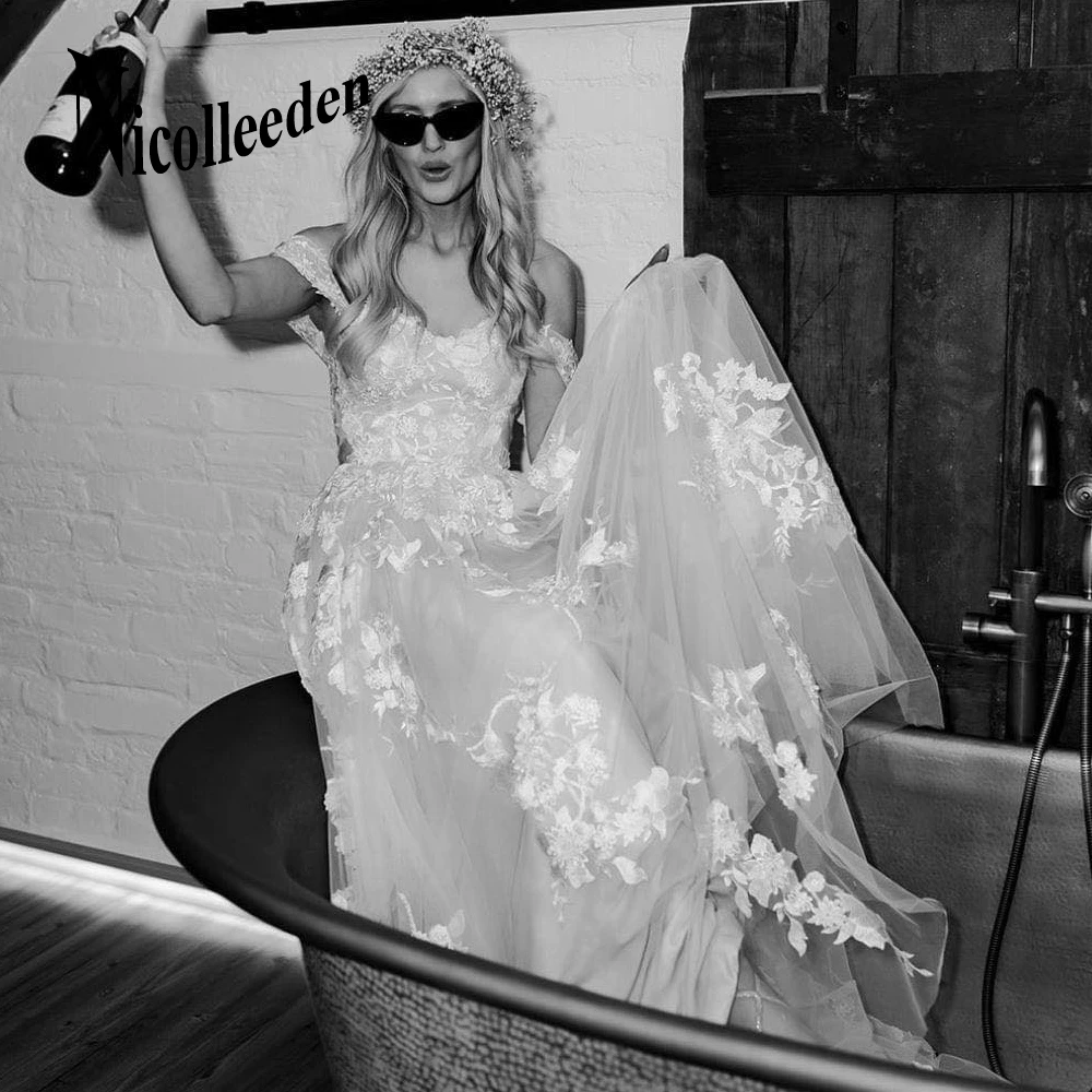 Nicolle Strapless A Line Wedding Dresses Appliques LaceOff The Shoulder Zipper Trendy Court Train Vestidos De Novia Brautmode
Nicolle Strapless A Line Wedding Dresses Appliques LaceOff The Shoulder Zipper Trendy Court Train Vestidos De Novia Brautmode