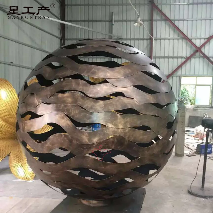 Production of Custom Stainless Steel Hollow Ball Sculpture Ornaments/outdoor Square Industrial Landscape Metal Hollow
Production of Custom Stainless Steel Hollow Ball Sculpture Ornaments/outdoor Square Industrial Landscape Metal Hollow