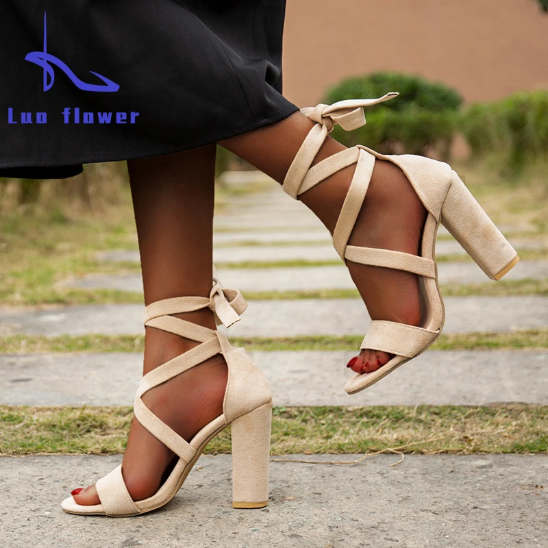 2022 Summer Fashion Design Ribbon Women Sandals Cross Lace Up High Heels Wedding Shoes Open Toe Shoes Chunky Heel Sandals T
2022 Summer Fashion Design Ribbon Women Sandals Cross Lace Up High Heels Wedding Shoes Open Toe Shoes Chunky Heel Sandals T