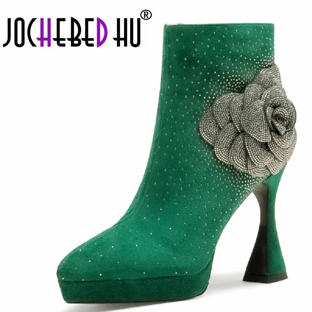 【JOCHEBED HU】Women Pointed Toe Zipper Square Heels Boots Luxury Rhinestones Fashion Party Dress Big Size Lady Ankle Boots
【JOCHEBED HU】Women Pointed Toe Zipper Square Heels Boots Luxury Rhinestones Fashion Party Dress Big Size Lady Ankle Boots