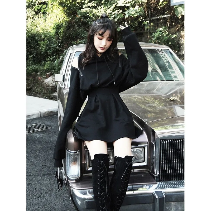 Short Black Mini Hooded Dress 2021 Autumn Style Wrap Hoodie Dress Long Sleeve Dress Women Harajuku Streetwear Gothic Dress Black
Short Black Mini Hooded Dress 2021 Autumn Style Wrap Hoodie Dress Long Sleeve Dress Women Harajuku Streetwear Gothic Dress Black