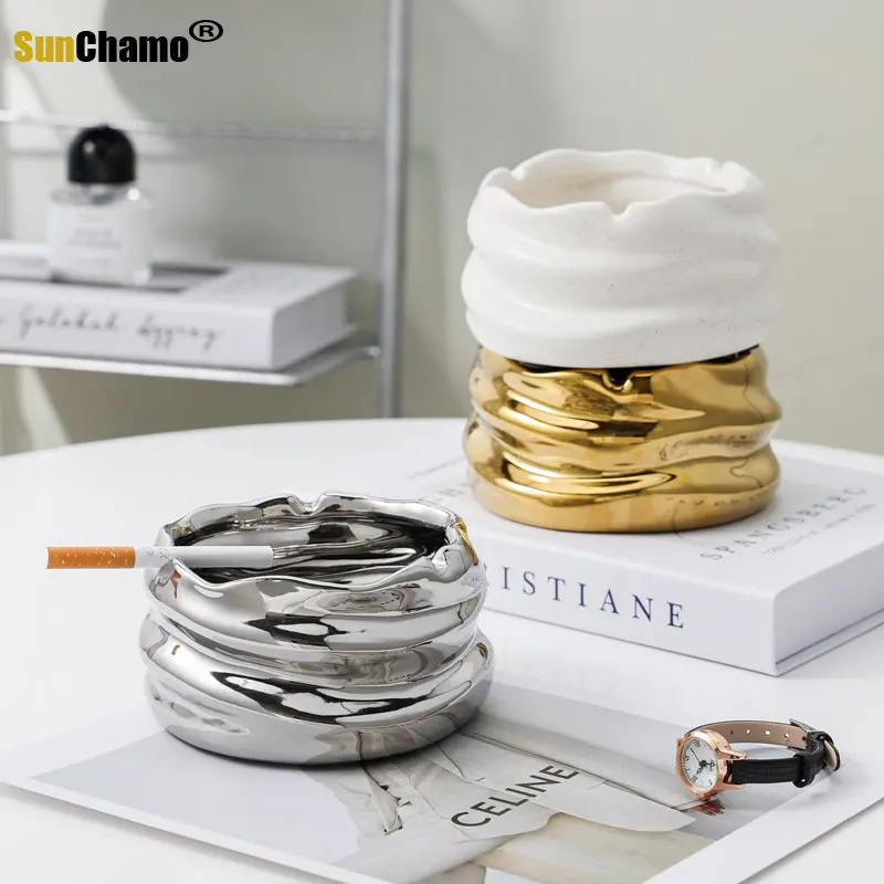 Hippo Ashtray with lid, Creative Nordic ins Style, Cartoon Ornament, Home Living Room Decoration
Hippo Ashtray with lid, Creative Nordic ins Style, Cartoon Ornament, Home Living Room Decoration