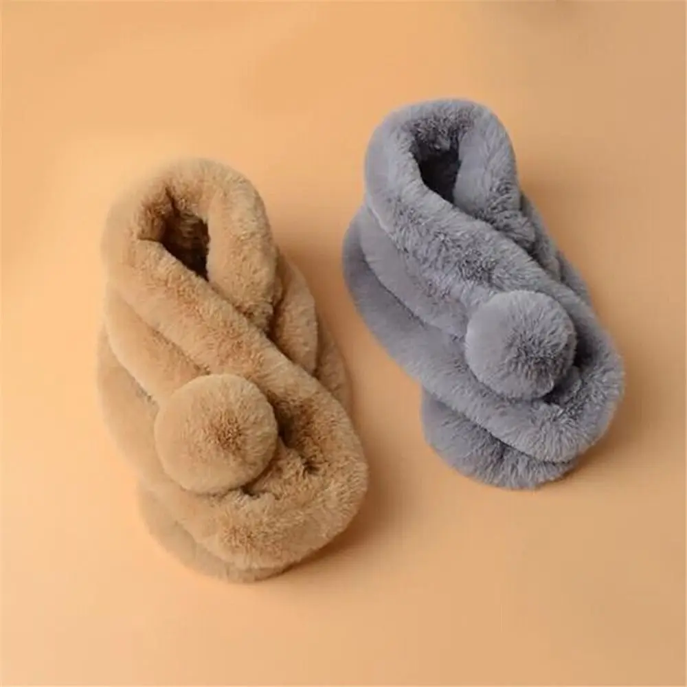 Winter Soft Comfortable Thicken Warm Neck Warmer Plush Scarves Fluffy Shawl Faux Fur Scarf
Winter Soft Comfortable Thicken Warm Neck Warmer Plush Scarves Fluffy Shawl Faux Fur Scarf