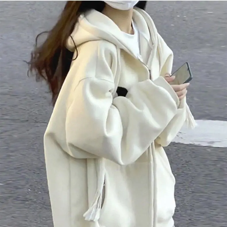 2022 Autumn New Light Luxury Fashion Japanese Cardigan Autumn and Winter Sweater Women Thickened Loose Coat Boutique Clothing
2022 Autumn New Light Luxury Fashion Japanese Cardigan Autumn and Winter Sweater Women Thickened Loose Coat Boutique Clothing