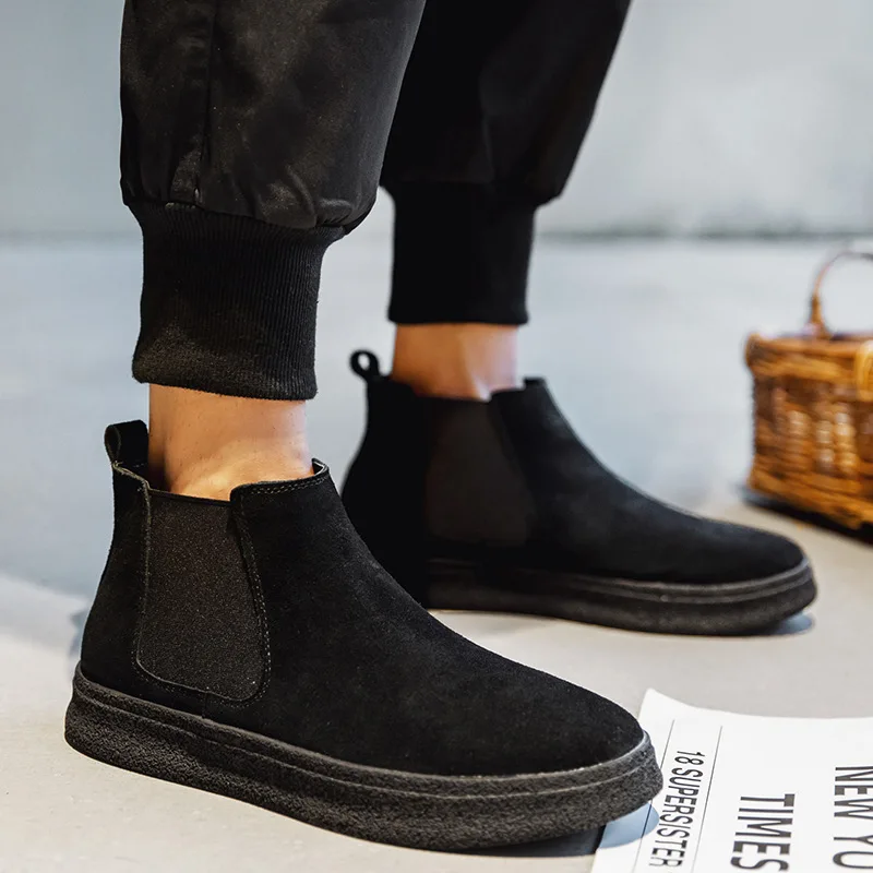 Men's boots 2022 autumn and winter new Chelsea cowhide rhubarb boots men's casual slip-on Japanese retro Martin shoes
Men's boots 2022 autumn and winter new Chelsea cowhide rhubarb boots men's casual slip-on Japanese retro Martin shoes