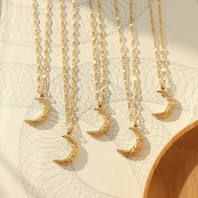Stainless Steel Moon Pendant Necklace For Women Gold Sliver Color Irregular Moon Clavicle Chain Exquisite Femme Jewelry Gift
Stainless Steel Moon Pendant Necklace For Women Gold Sliver Color Irregular Moon Clavicle Chain Exquisite Femme Jewelry Gift