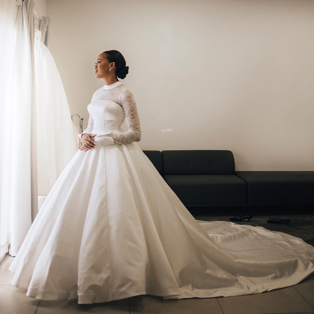 Fashion High Neck Puffy Ballgown Wedding Dresses Chapel Train Lace Long Sleeves Bridal Gowns Abiti da Sposa 2023
Fashion High Neck Puffy Ballgown Wedding Dresses Chapel Train Lace Long Sleeves Bridal Gowns Abiti da Sposa 2023
