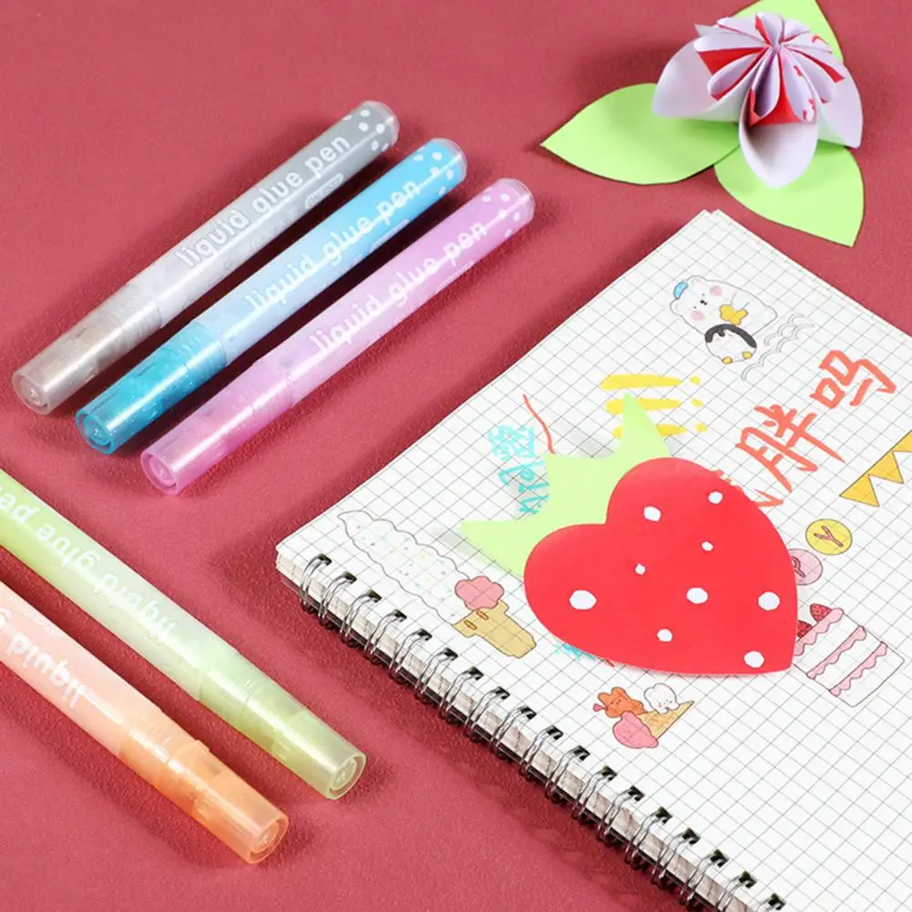 Удобный клей-карандаш, гладкий креативный клей-карандаш для скрапбукинга, рукоделия, легкий клей-карандаш, канцелярские принадлежности
Удобный клей-карандаш, гладкий креативный клей-карандаш для скрапбукинга, рукоделия, легкий клей-карандаш, канцелярские принадлежности