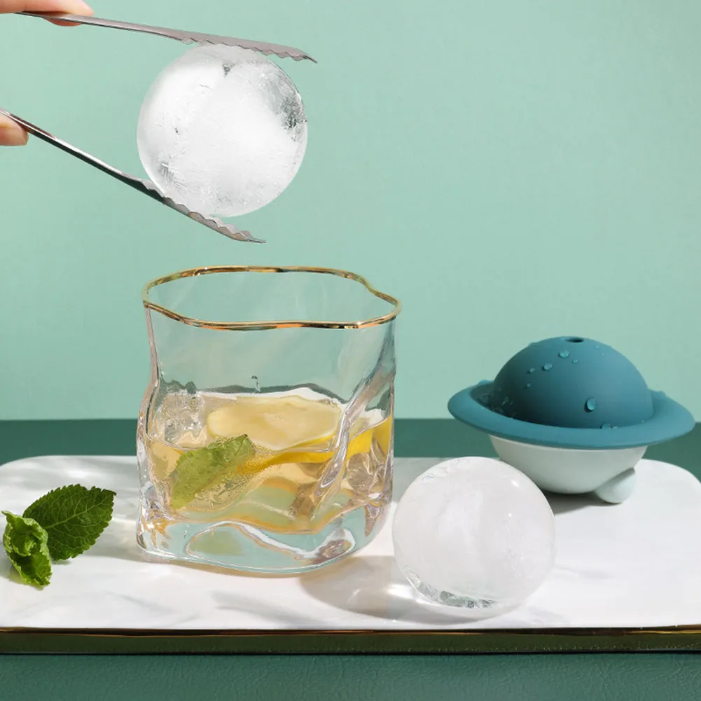 Football Baking Mold Ice Ball Maker Silicone Ice Moulds Whiskey Wine Cocktail Ice Cube Kitchen Baking Tools DIY Home Bar Party
Football Baking Mold Ice Ball Maker Silicone Ice Moulds Whiskey Wine Cocktail Ice Cube Kitchen Baking Tools DIY Home Bar Party