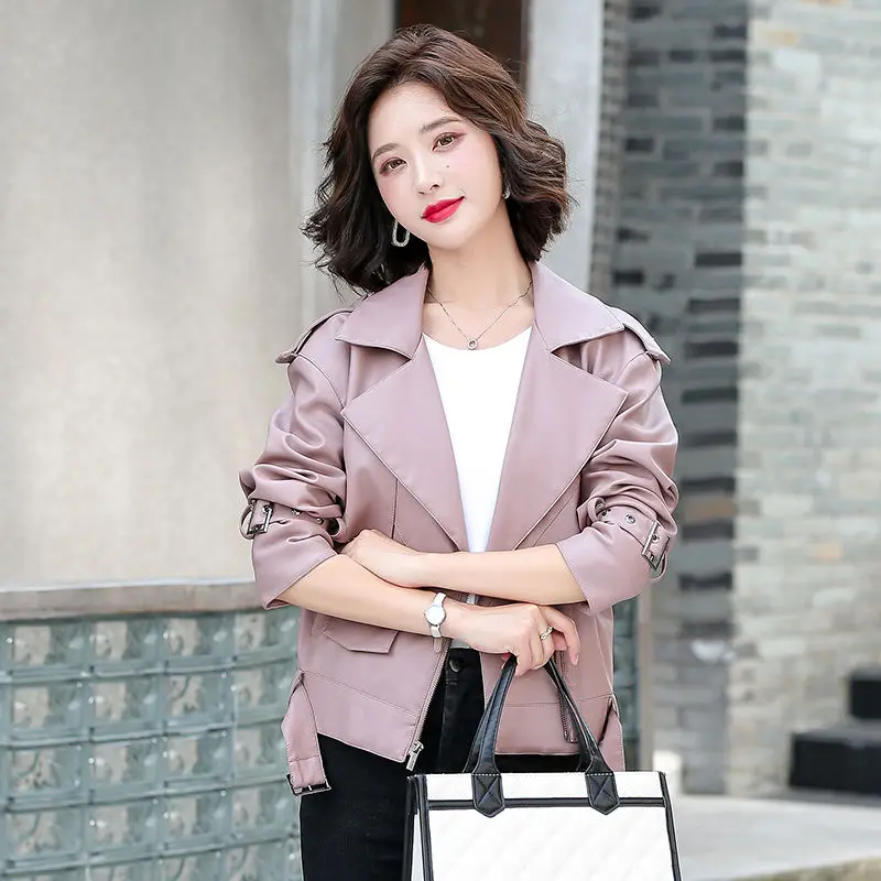 Ladies Coat Genuine Leather Women's Short Small Coat 2022 New Korean Version Loose Sheepskin Motorcycle Leather Jacket
Ladies Coat Genuine Leather Women's Short Small Coat 2022 New Korean Version Loose Sheepskin Motorcycle Leather Jacket