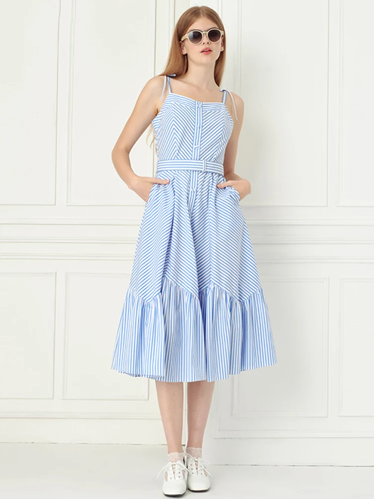 Design Retro Striped Sexy Leaky Shoulder High Waist Strap Sling Dress Ladies Summer New Fashion Loose Swing Puff Skirt 
Design Retro Striped Sexy Leaky Shoulder High Waist Strap Sling Dress Ladies Summer New Fashion Loose Swing Puff Skirt