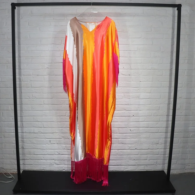 African women's loose skirt comfortable artificial silk fabric stitching tassel fashion quality
African women's loose skirt comfortable artificial silk fabric stitching tassel fashion quality