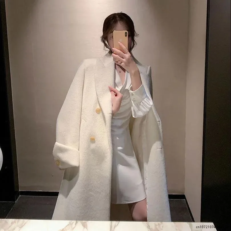 Bomber jacket men and women winter thick warm fleece Teddy jacket sportswear sportswear men and women fluffy fleece jacket
Bomber jacket men and women winter thick warm fleece Teddy jacket sportswear sportswear men and women fluffy fleece jacket