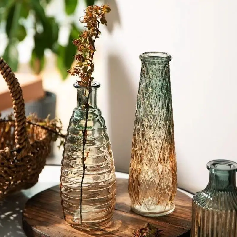 Glass Vase Ornaments Hydroponic Luxury Embossed Transparent Vase Decorative Gradient Color Flower Pot Flower Arrangement
Glass Vase Ornaments Hydroponic Luxury Embossed Transparent Vase Decorative Gradient Color Flower Pot Flower Arrangement