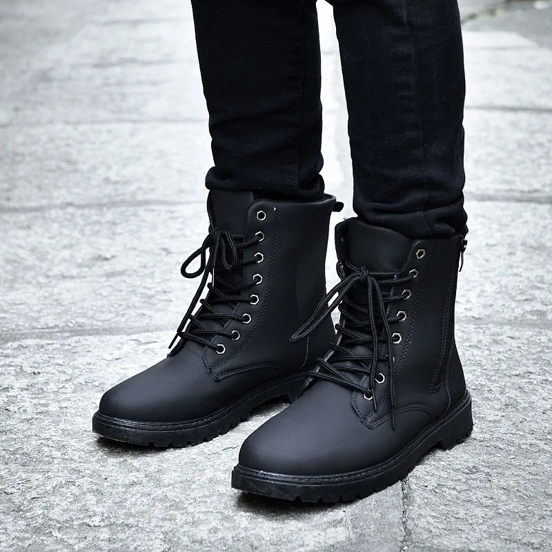 Men's Winter New Fashion Casual Boots Male PU Leather Mid-high Lace-up Tooling Ankle Boots Low Heel Shoes Platform Zipper Boots
Men's Winter New Fashion Casual Boots Male PU Leather Mid-high Lace-up Tooling Ankle Boots Low Heel Shoes Platform Zipper Boots