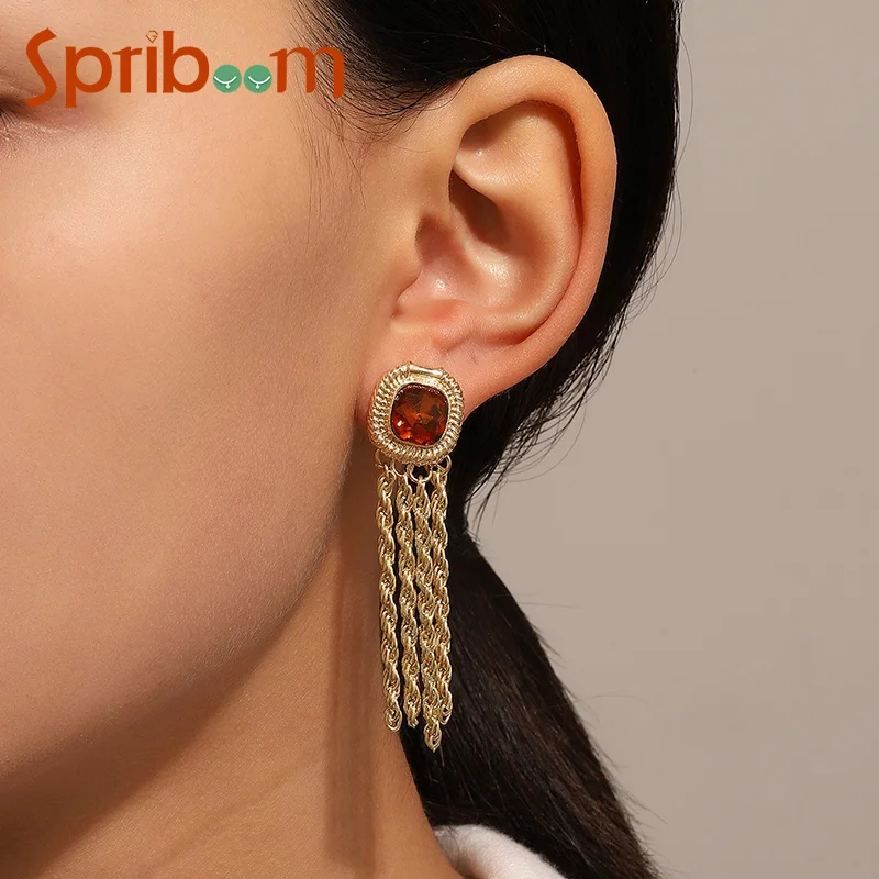 French Tassel Earrings for Women Gold Color Geometric Vintage Long Earring 2023 New Luxury Jewelry Party Accessories Female Gift
French Tassel Earrings for Women Gold Color Geometric Vintage Long Earring 2023 New Luxury Jewelry Party Accessories Female Gift