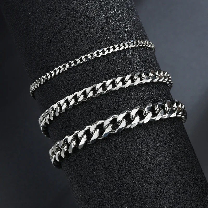 Danlery Hot Selling Couple Six-sided Bracelet Fashion Stainless Steel Bracelet Personality Cuban Chain Ins Trend Hip-pop
Danlery Hot Selling Couple Six-sided Bracelet Fashion Stainless Steel Bracelet Personality Cuban Chain Ins Trend Hip-pop