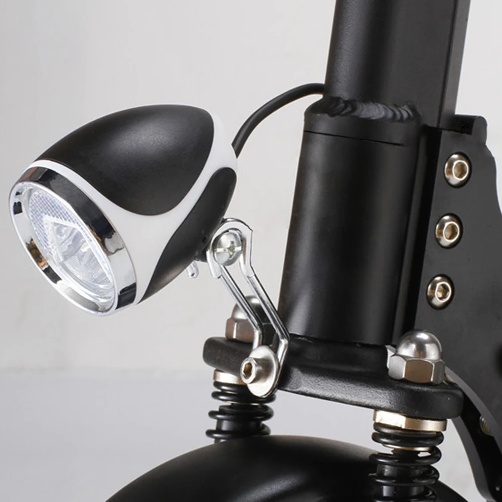 E-Scooter Ebike Front Light With Horn With Switch Line Built-in 4 Lamp Bead Electric Bicycle For Kugoo Front Light
E-Scooter Ebike Front Light With Horn With Switch Line Built-in 4 Lamp Bead Electric Bicycle For Kugoo Front Light