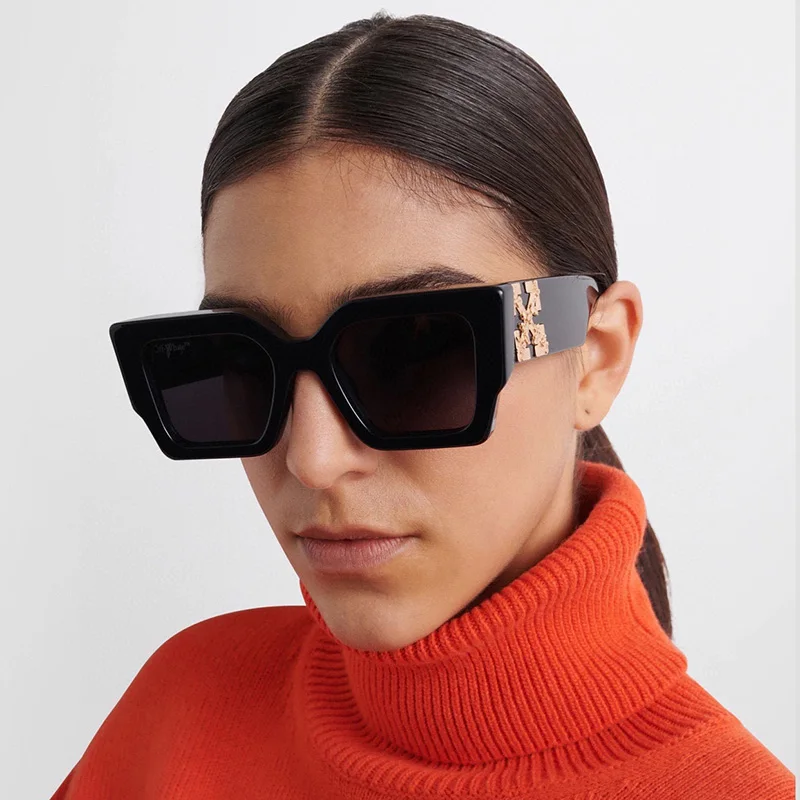 Hot Brand Fashion Square Sunglasses Woman Mirror Black Gradient Sun Glasses Female Big Frame Modern Retro Vintage Oculos De Sol
Hot Brand Fashion Square Sunglasses Woman Mirror Black Gradient Sun Glasses Female Big Frame Modern Retro Vintage Oculos De Sol