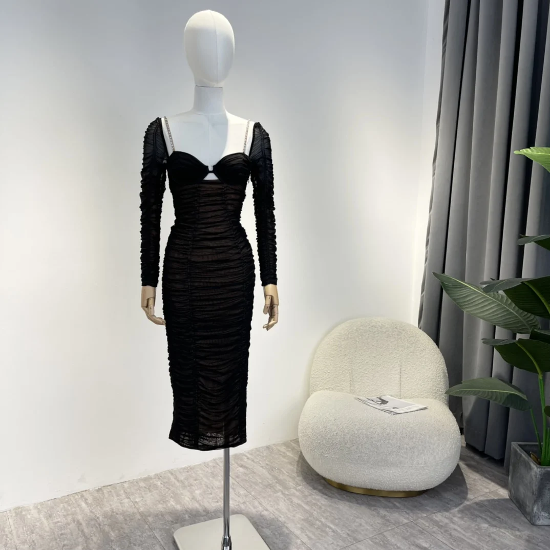 Sexy Dress Women 2022 Fall Designer Fashion Style Diamonds Long Sleeve Draped Black Tulle Clohting
Sexy Dress Women 2022 Fall Designer Fashion Style Diamonds Long Sleeve Draped Black Tulle Clohting