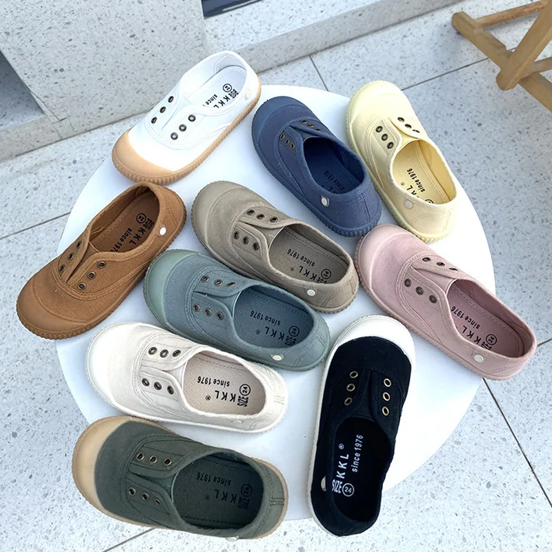 Kids Shoes Boys Brand Designer Soft Low Top Casual Sport Girls Shoes Slip on Canvas Kids Sneakers Breathable Children Overshoes
Kids Shoes Boys Brand Designer Soft Low Top Casual Sport Girls Shoes Slip on Canvas Kids Sneakers Breathable Children Overshoes