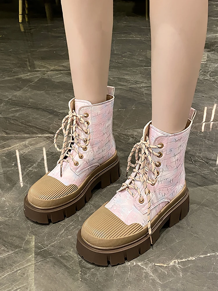 White Ankle Boots Lace Up Shoes Chelsea Round Toe Boots-Women Low Riding Rock Ladies Autumn Lolita Rubber 2023 Med Basic Retro H 
White Ankle Boots Lace Up Shoes Chelsea Round Toe Boots-Women Low Riding Rock Ladies Autumn Lolita Rubber 2023 Med Basic Retro H