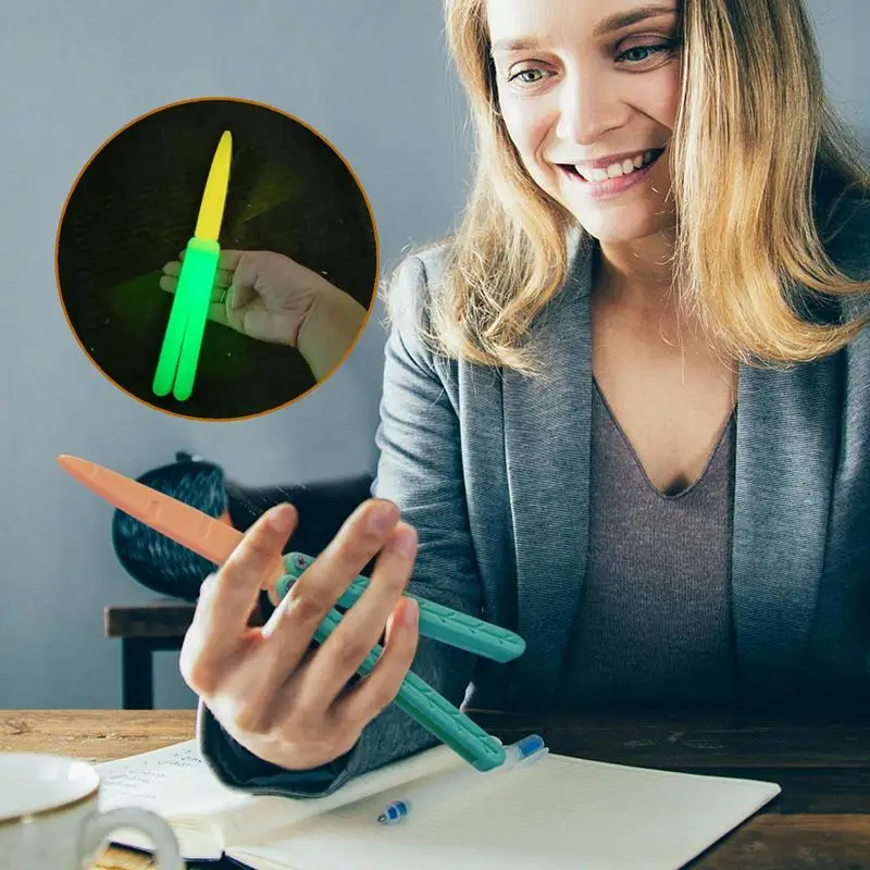 Fidget Cutter Toy 3D Printing Turnip Children Decommpression Sensory Graavity Knife Luminous Anger Relief Sensory Fidget Toy
Fidget Cutter Toy 3D Printing Turnip Children Decommpression Sensory Graavity Knife Luminous Anger Relief Sensory Fidget Toy