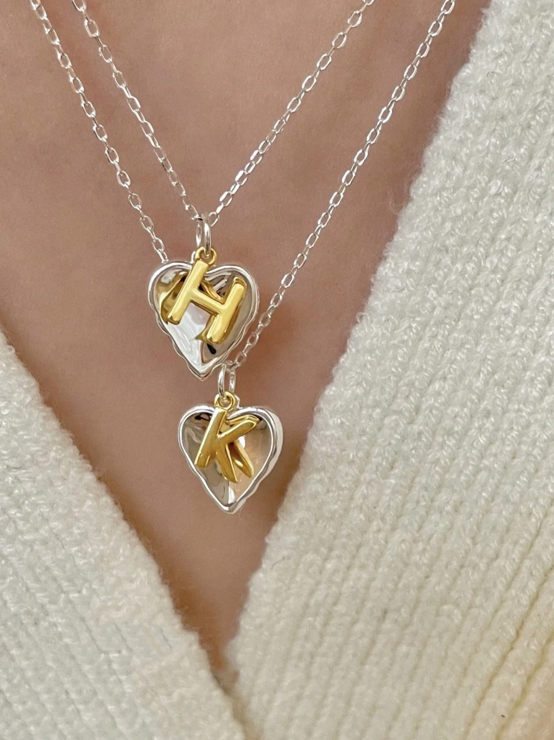 

Brass With 18K 2 Tone Heart 26 Letter Necklaces Women Jewelry Punk Hiphop Designer Runway Rare Simply Gown Boho Top Japan Korean