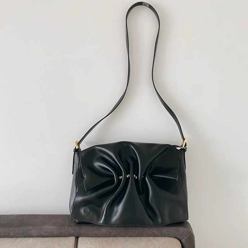 2022 Luxury Folds Cloud Bags Large Woman'S Handbags Vintage Shoulder Crossbody Bag Designer Leather Shopper Big Tote Purse Sac
2022 Luxury Folds Cloud Bags Large Woman'S Handbags Vintage Shoulder Crossbody Bag Designer Leather Shopper Big Tote Purse Sac