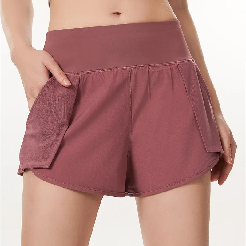 Solid Color Comprehensive Training Fitness Yoga Short Training Fake Two-piece Gym Ride Quick-drying Breathable Mesh Breathable
Solid Color Comprehensive Training Fitness Yoga Short Training Fake Two-piece Gym Ride Quick-drying Breathable Mesh Breathable