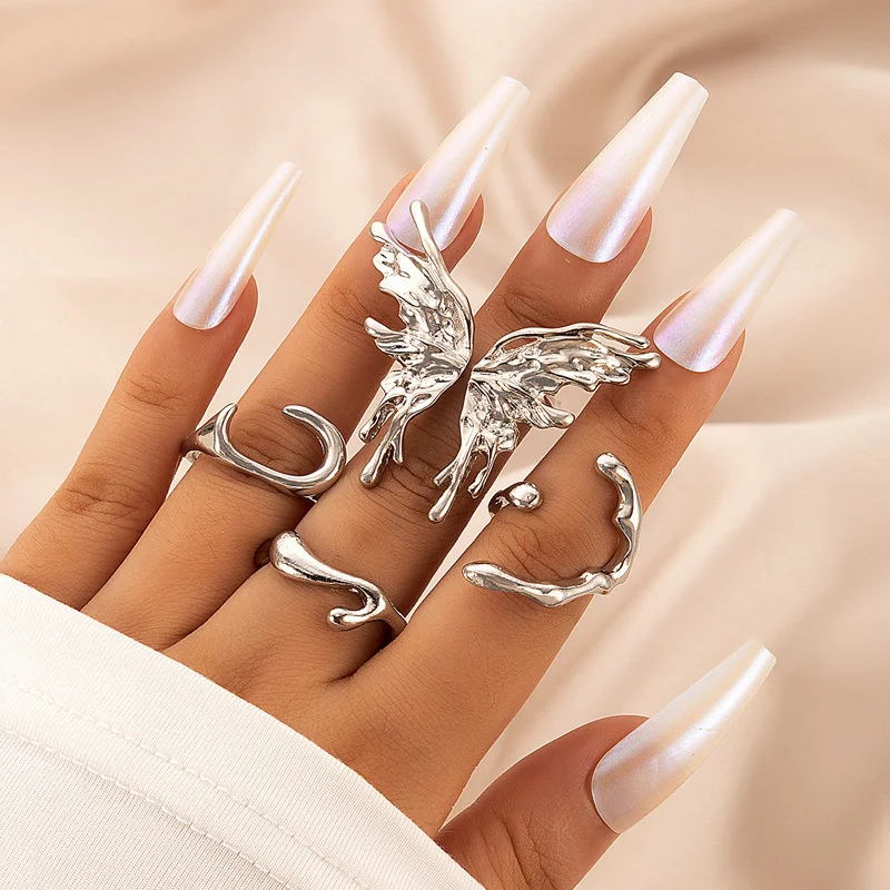 New Punk Irregular Butterfly Rings Set For Women Liquid Metal Butterfly Finger Rings Aesthetic Egirl Gothic Insect Open Rings
New Punk Irregular Butterfly Rings Set For Women Liquid Metal Butterfly Finger Rings Aesthetic Egirl Gothic Insect Open Rings
