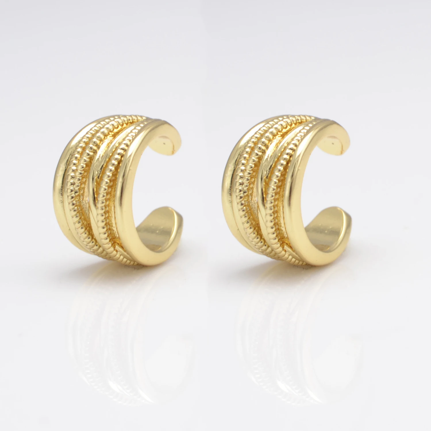 Gold Color Brass Ear Cuff C Shape Non-Piercing Ear Clip Earrings for Women Men Fake Cartilage Earring Cuff Jewelry Wholesale
Gold Color Brass Ear Cuff C Shape Non-Piercing Ear Clip Earrings for Women Men Fake Cartilage Earring Cuff Jewelry Wholesale