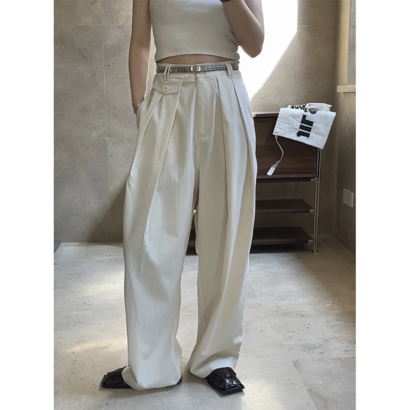 Autumn Trousers with Pleated Muscle Texture High Waist Wide Leg Casual Trousers Loose Warm Silhouette Light Long Trousers Women
Autumn Trousers with Pleated Muscle Texture High Waist Wide Leg Casual Trousers Loose Warm Silhouette Light Long Trousers Women