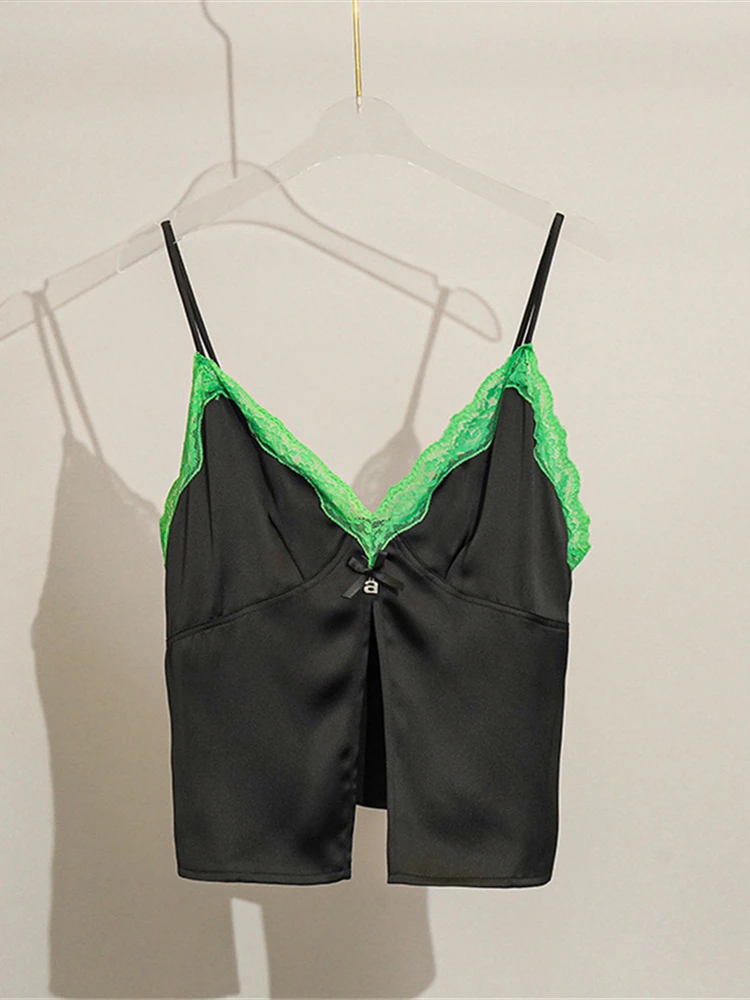 Fashion Lace Stitching V-Necksexy Sling Tank Top Fashion Contrast Color Ladies Slit Sleeveless Camisole 2022 New Summer
Fashion Lace Stitching V-Necksexy Sling Tank Top Fashion Contrast Color Ladies Slit Sleeveless Camisole 2022 New Summer