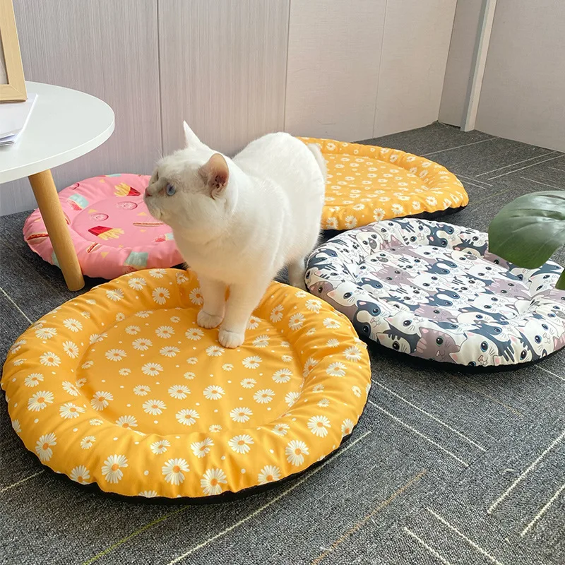 Non-stick Hair Waterproof Moisture-proof Round Rectangular Cat Mat Dog Sleeping Pad Pet Floor Mat Four Seasons Pets Accessorie
Non-stick Hair Waterproof Moisture-proof Round Rectangular Cat Mat Dog Sleeping Pad Pet Floor Mat Four Seasons Pets Accessorie