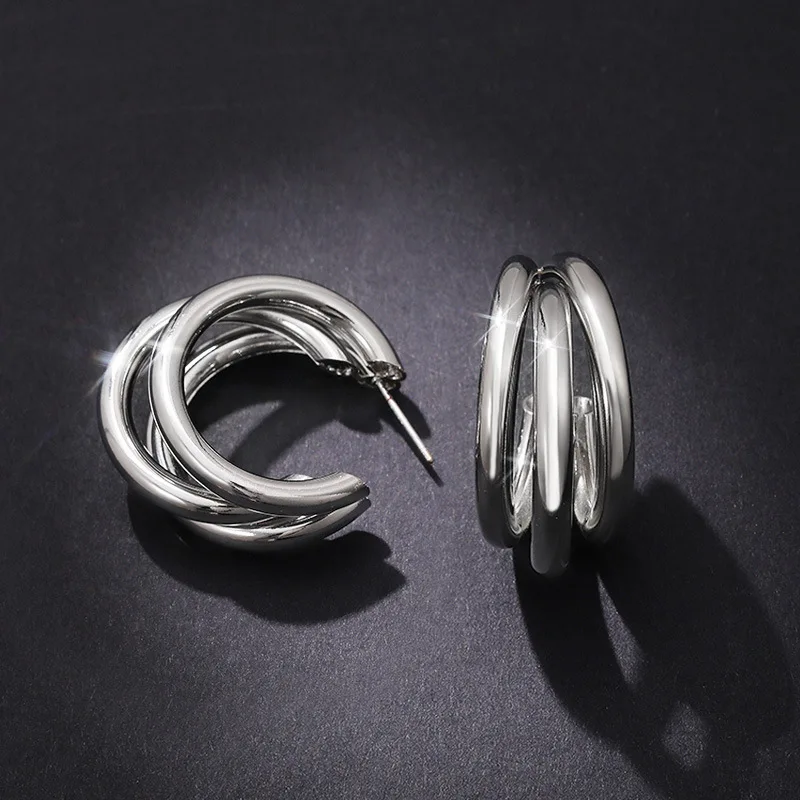 New Earrings European and American Fashion Metal Multi-layer Geometric Shape Earrings Women's High-quality Ear Accessories
New Earrings European and American Fashion Metal Multi-layer Geometric Shape Earrings Women's High-quality Ear Accessories