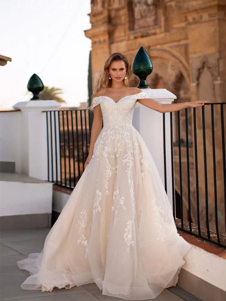 Женское свадебное платье LUOJO Boho, ТРАПЕЦИЕВИДНОЕ ПЛАТЬЕ с открытыми плечами и аппликацией, свадебное платье на шнуровке длиной до середины и...
Женское свадебное платье LUOJO Boho, ТРАПЕЦИЕВИДНОЕ ПЛАТЬЕ с открытыми плечами и аппликацией, свадебное платье на шнуровке длиной до середины и...