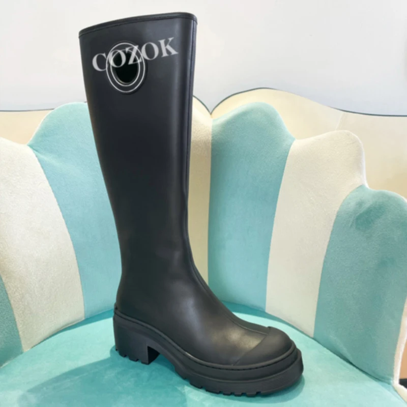 Genuine Leather Hollow Side Zipper Thick Sole Design Casual Style Women's Boots 2022 Autumn And Winter Long Boots High Quality
Genuine Leather Hollow Side Zipper Thick Sole Design Casual Style Women's Boots 2022 Autumn And Winter Long Boots High Quality