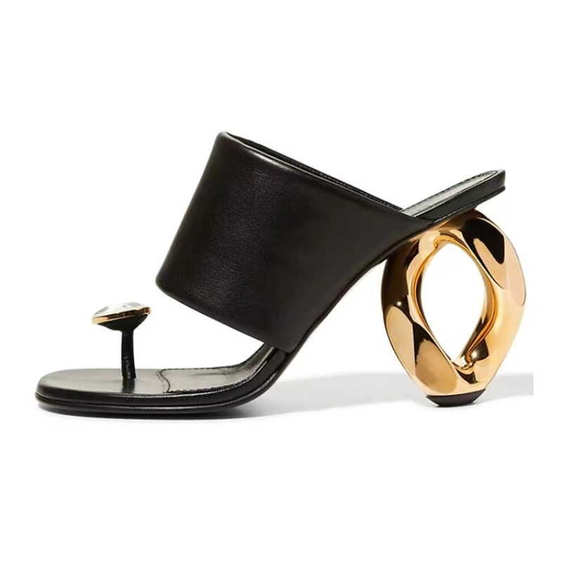 Summer 2023 New Dress Party Wedding Shoes Elegant Women's Sandals Gold Letter Heel Slippers Designer Glitter Heels Big Size 43
Summer 2023 New Dress Party Wedding Shoes Elegant Women's Sandals Gold Letter Heel Slippers Designer Glitter Heels Big Size 43