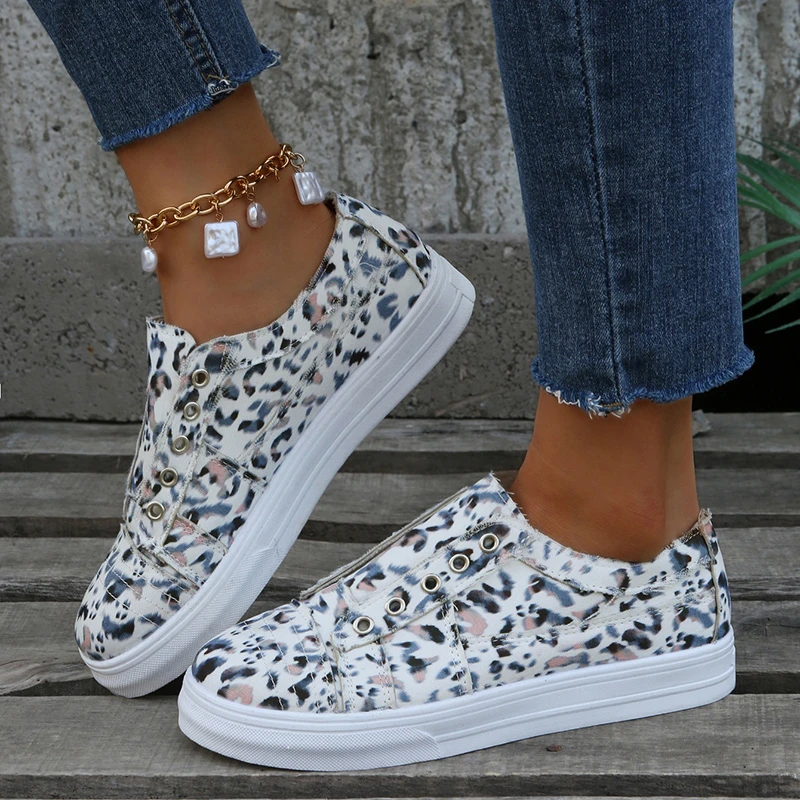 2022 Women's Flat Casual Vulcanized Shoes Women Classic Gingham Leopard Leisure Lace-Up Shoes Ladies Fashion Footwear Plus Size
2022 Women's Flat Casual Vulcanized Shoes Women Classic Gingham Leopard Leisure Lace-Up Shoes Ladies Fashion Footwear Plus Size