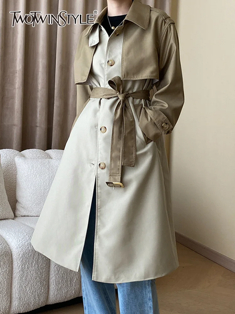 Женский однобортный Тренч TWOTWINSTYLE, белый винтажный Тренч составного кроя на шнуровке, с длинными рукавами и отложным воротником на лето 2023 
Женский однобортный Тренч TWOTWINSTYLE, белый винтажный Тренч составного кроя на шнуровке, с длинными рукавами и отложным воротником на лето 2023