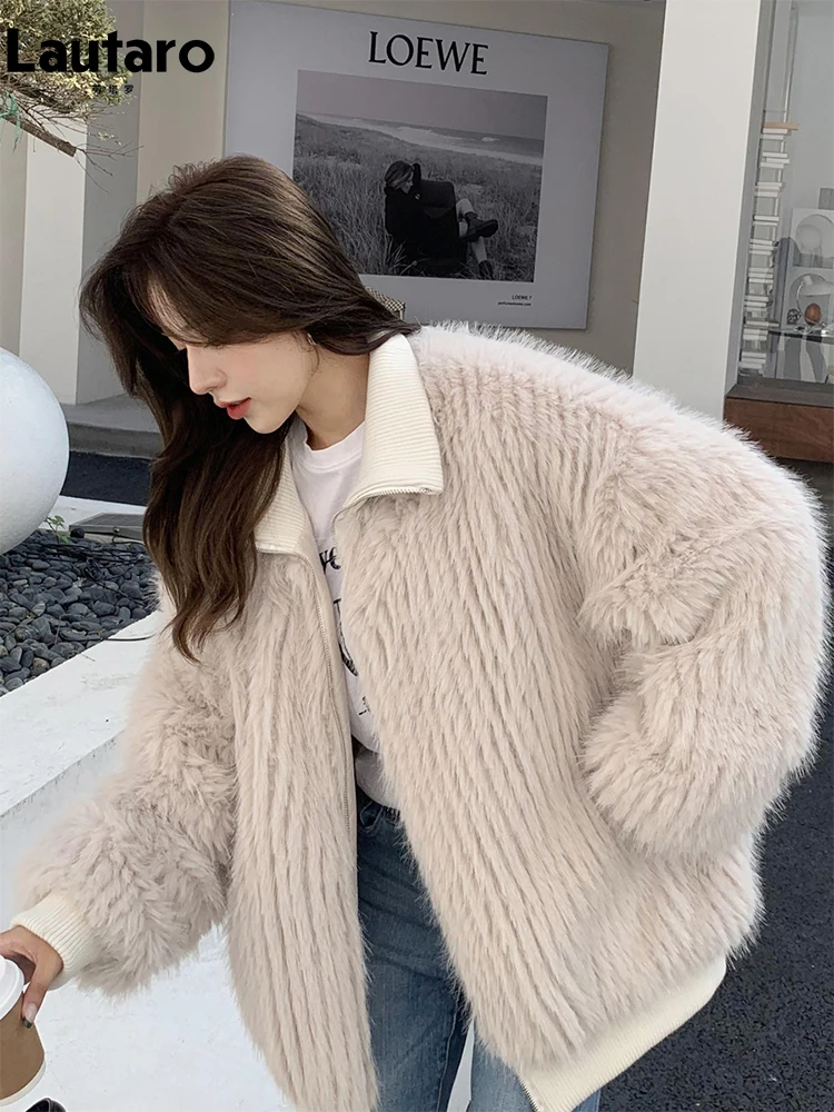 Lautaro Autumn Winter Loose Casual Thick Warm Soft Striped Faux Fur Coat Women Long Sleeve Zip Up Cool Fluffy Bomber Jacket 2022
Lautaro Autumn Winter Loose Casual Thick Warm Soft Striped Faux Fur Coat Women Long Sleeve Zip Up Cool Fluffy Bomber Jacket 2022